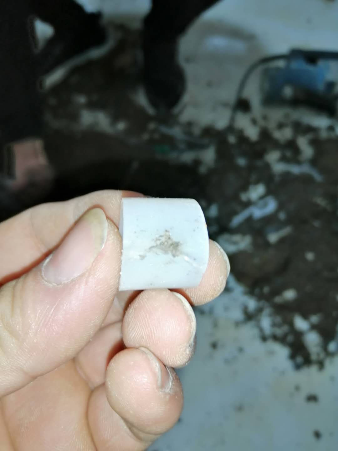南靖家里地暖漏水了怎么办？